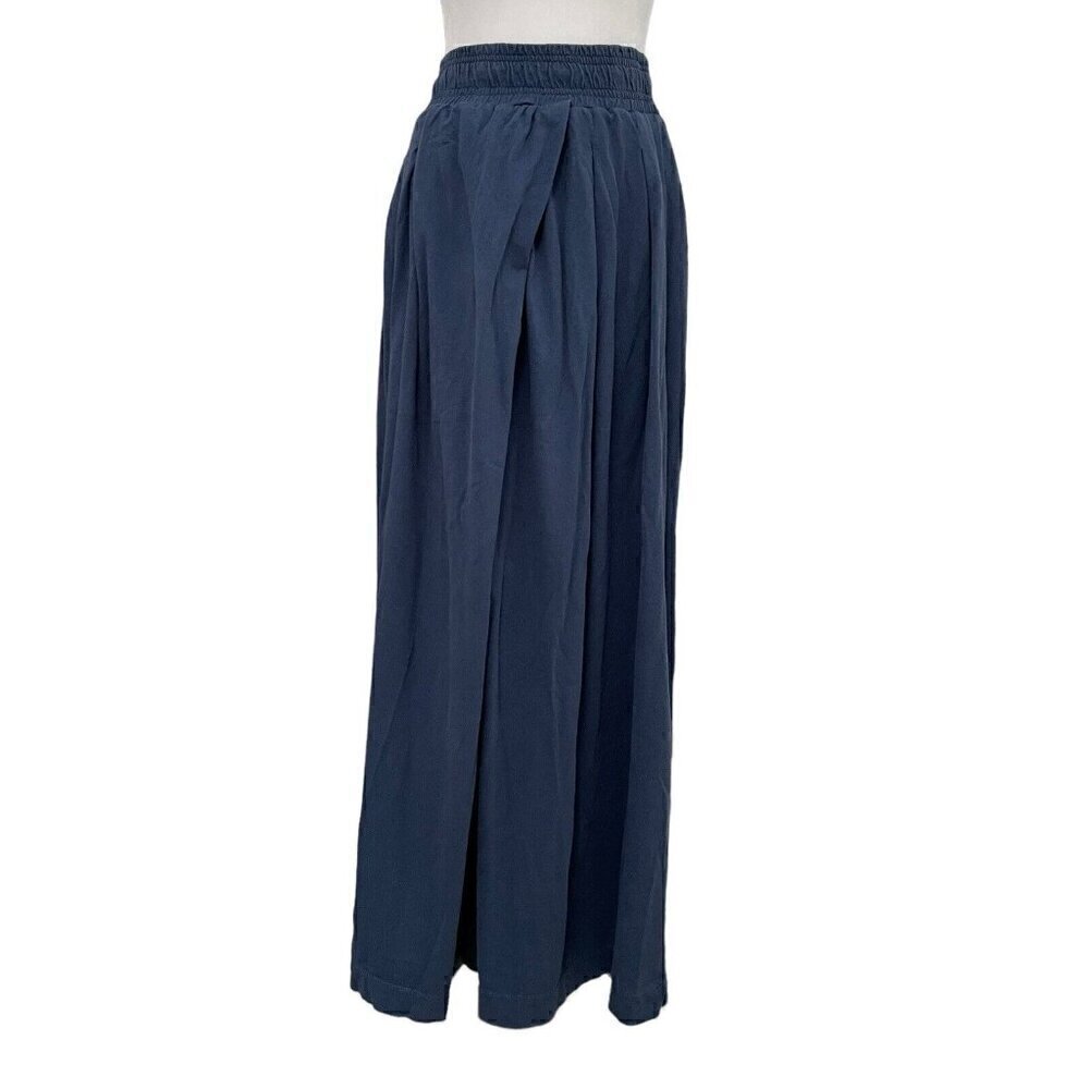 Free People Ultra-Wide Leg Pleated High Rise Pull-On Pants Blue size Small